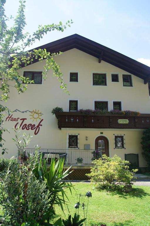 Haus Josef Bed & Breakfast Mayrhofen Dış mekan fotoğraf